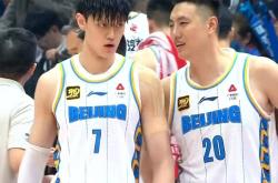 九游娱乐官方-势不可挡！中国球队踏上胜利之路，气势如虹的简单介绍