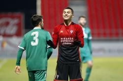 九游体育直播-阿尔梅里亚战平埃瓦尔，积分持平的简单介绍