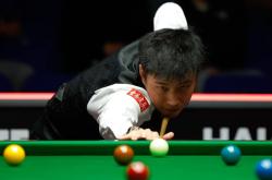 九游娱乐首页-双杀宿敌轻松取胜，球队晋级半决赛之旅