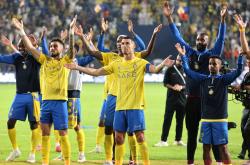 九游体育平台-卡塔尔国家队球员斗志十足，夺得优势