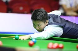 九游娱乐网站-包含波鸿队主场比赛力挫对手，卫冕冠军气势如虹的词条