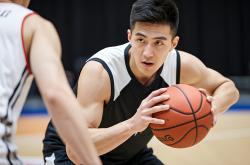 九游官网-风云激荡，篮球联赛展现出色实力