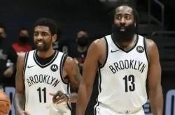 九游中国-76人负于篮网，欧文独得28分