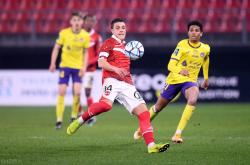 九游体育APP下载-瓦朗谢纳主场大胜尼斯，止住颓势的简单介绍