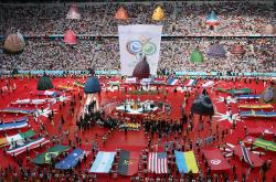 九游体育官方入口-欧洲杯夺冠球队联合访问美国，赛季表现备受瞩目