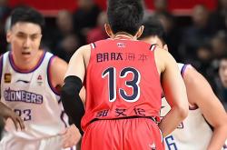 九游娱乐app下载-篮网翻盘浙江队，郭艾伦带队取胜