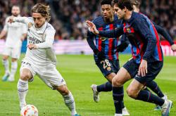 九游娱乐-勒沃库森翻盘乌克兰，卡瓦哈尔统治全场的简单介绍