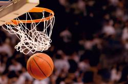 九游游戏-法甲巅峰对决，尼斯战术碾压雷恩，罗德里戈一剑封喉成关键先生