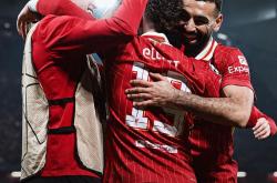 九游娱乐网页-惊心动魄的足球对决预示着胜利者之名