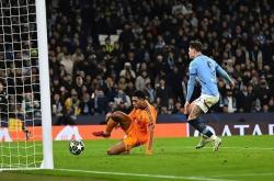 九游娱乐网页-曼城客场吞败，对手不用什么力量推到