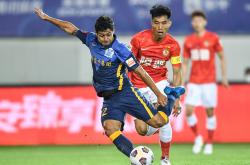 九游娱乐官方网站-萨福克轻松获胜，保级形势逐渐向好