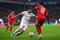 九游APP-斯图加特遭遇主场失利，保级形势更加严峻