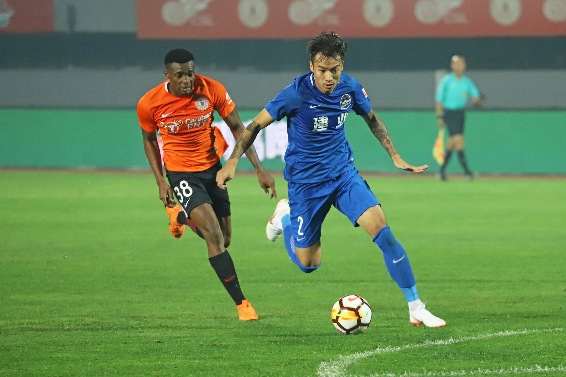 包含河南建业客场不敌武汉卓尔，遭遇失败的词条