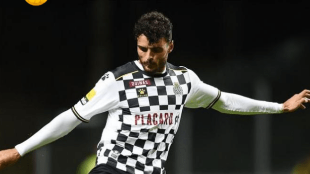 诺里奇主场拿下沃特福德，保持成长